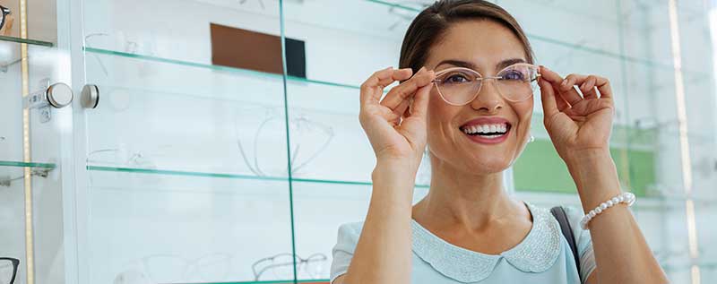 Get eye health information with DeltaVision® & VSP® | Delta Dental of ...